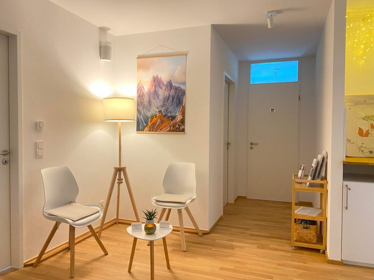 Martina Heider Heilpraktiker Waiting Room Martina Heider Heilpraktiker Warteraum